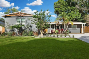 Palm Tree Paradise Tampa Pool Home